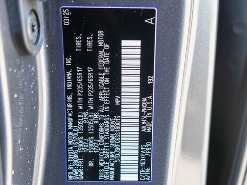 Used 2025 Toyota Sienna XLE w/ XLE Plus Package AWD/4WD image 40
