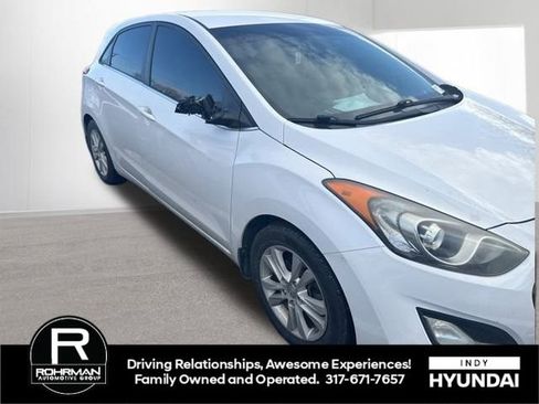 Used 2013 Hyundai Elantra GT image 3