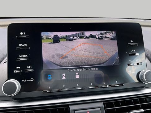 Used 2019 Honda Accord LX image 26