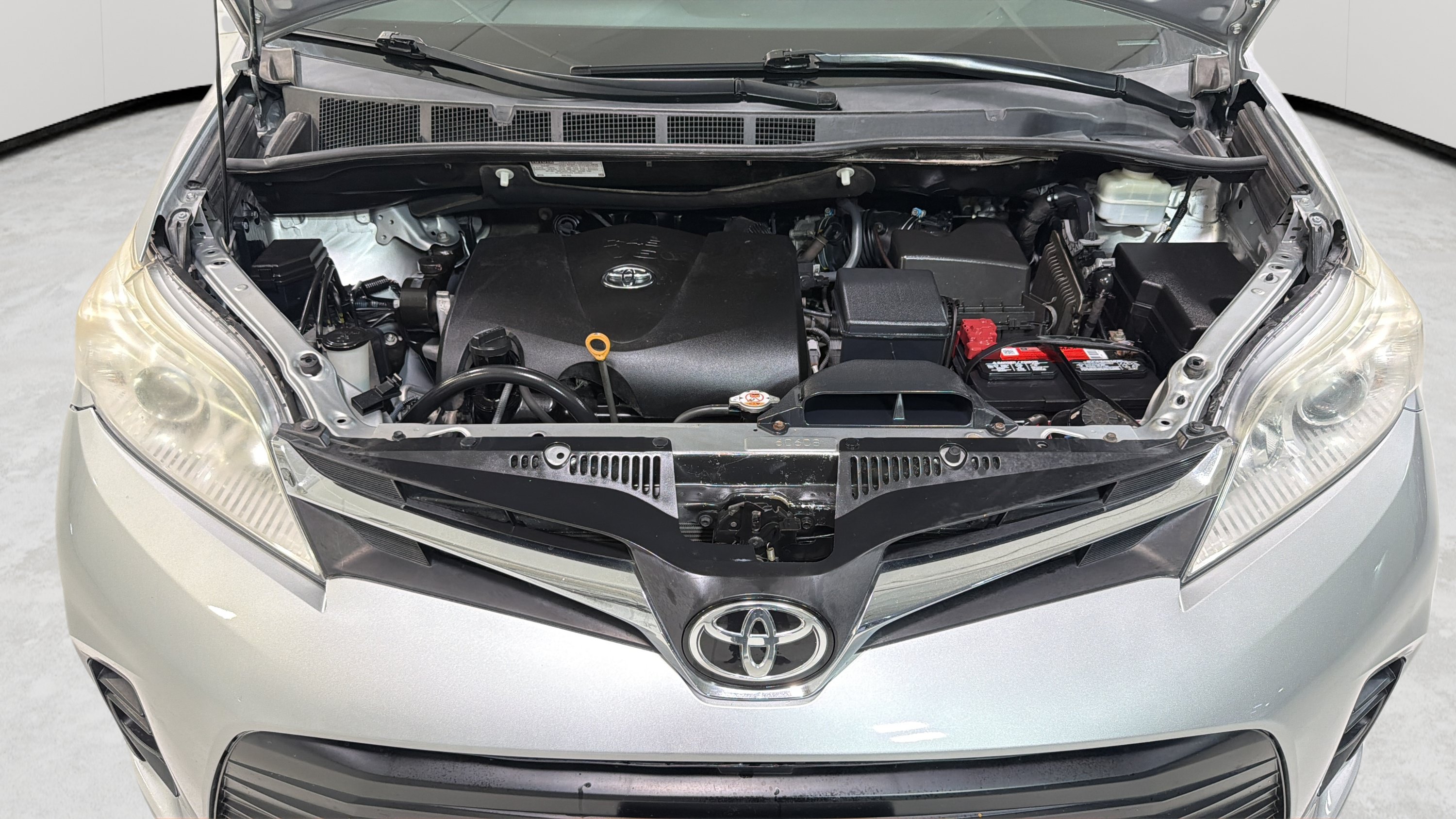 Used 2020 Toyota Sienna LE FWD image 26