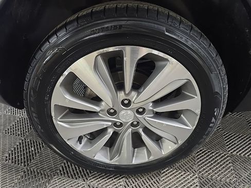 Used 2019 Buick Encore Preferred AWD/4WD image 16