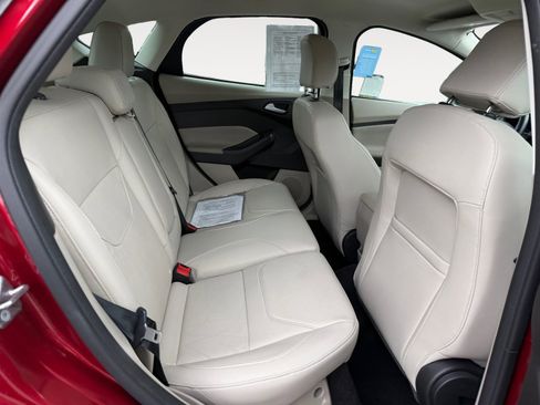 Used 2017 Ford Focus Electric Hatchback image 18