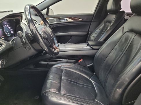 Used 2017 Lincoln MKZ Reserve image 17