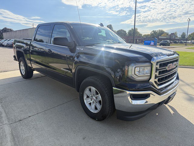 Used 2017 GMC Sierra 1500 SLE AWD/4WD image 3