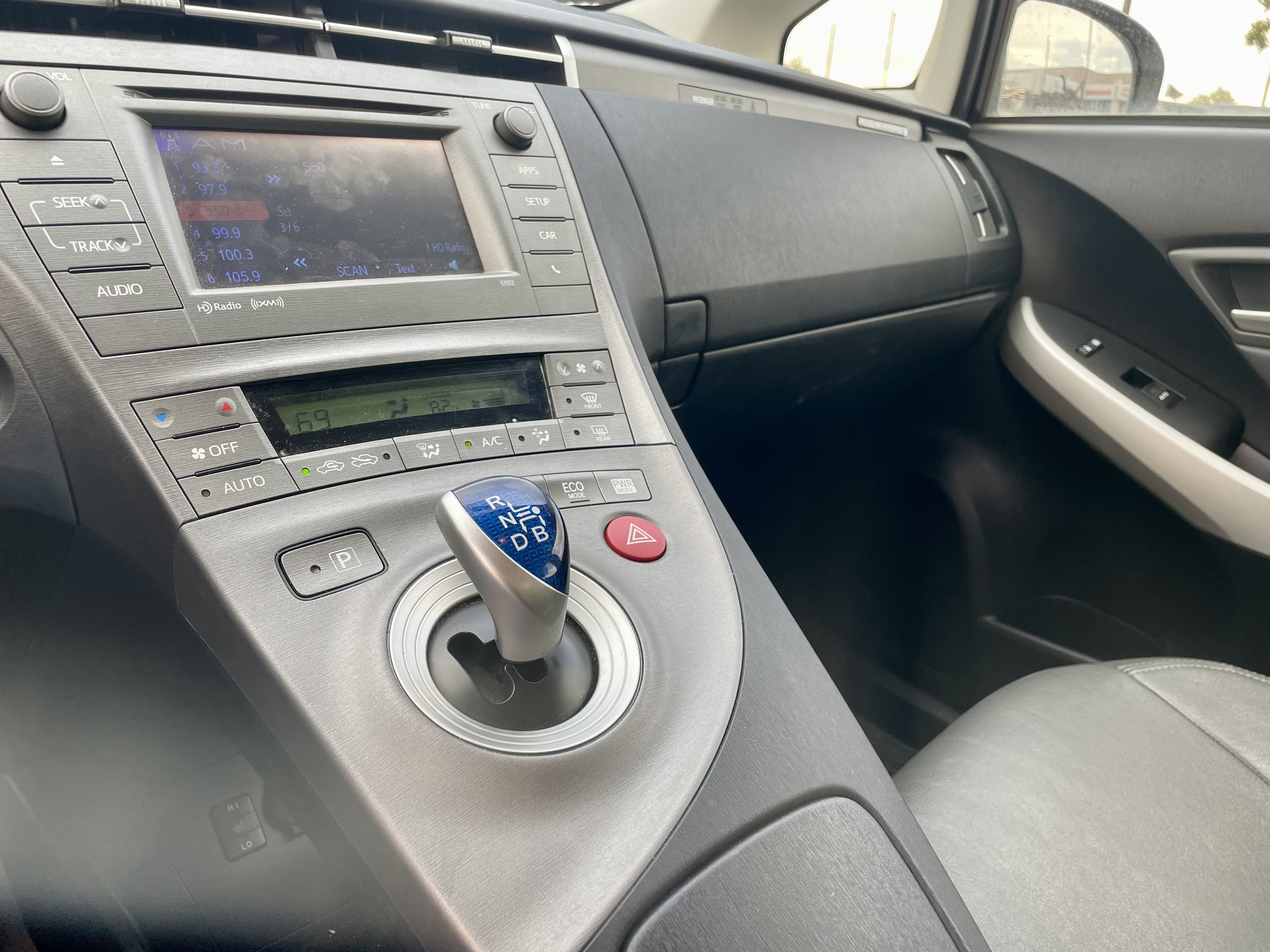 Used 2014 Toyota Prius Prime Plug-In Hybrid FWD image 19