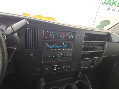 Certified 2023 GMC Savana 2500 Work Van w/ Driver Convenience Package image 21