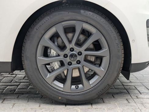 New 2026 Land Rover Range Rover Sport SE image 12