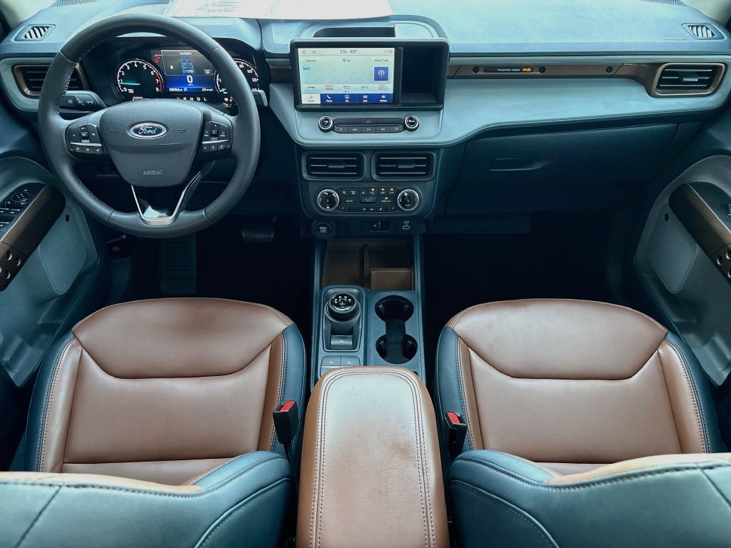 Used 2023 Ford Maverick Lariat w/ Lariat Luxury Package AWD/4WD image 13