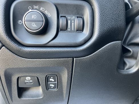 Used 2022 RAM 1500 Laramie image 16