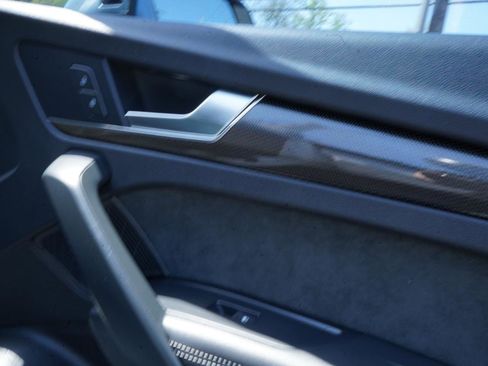 Used 2018 Audi SQ5 Premium Plus w/ S Sport Package AWD/4WD image 65