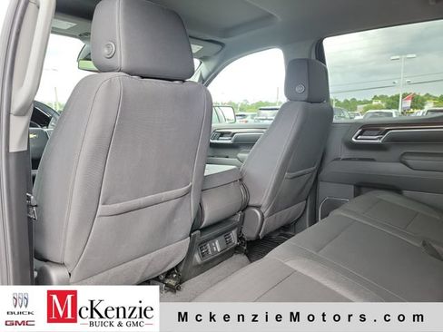 Used 2024 Chevrolet Silverado 1500 LT AWD/4WD image 20