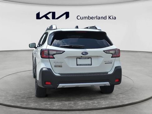 Used 2024 Subaru Outback Touring XT AWD/4WD image 4