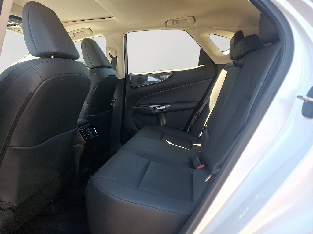 Used 2025 Lexus NX 250 AWD w/ Cold Area Package image 9