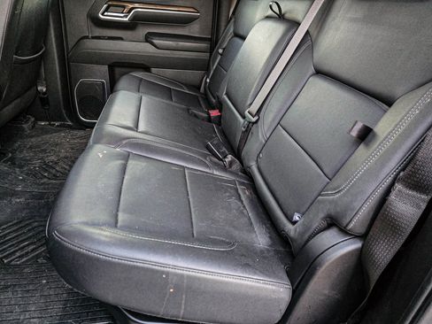 Used 2023 Chevrolet Silverado 1500 LT w/ Z71 Off-Road Package image 13