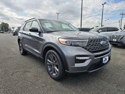 Used 2022 Ford Explorer XLT w/ Equipment Group 202A