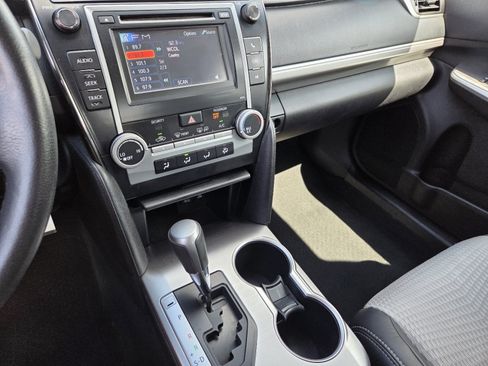 Used 2013 Toyota Camry SE FWD image 27