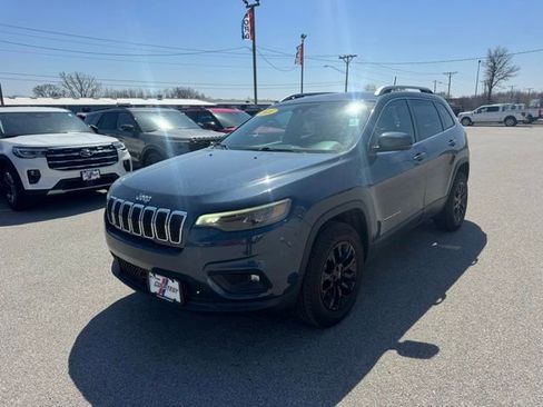 Used 2021 Jeep Cherokee Latitude Plus AWD/4WD image 1