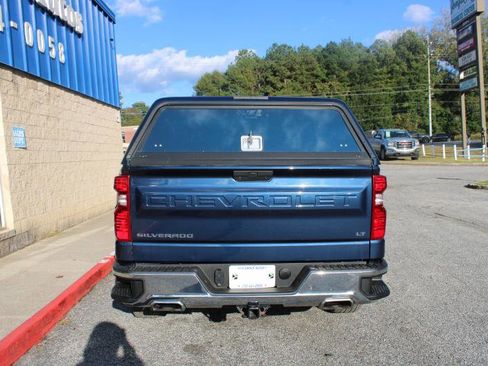 Used 2021 Chevrolet Silverado 1500 LT w/ Z71 Off-Road Package image 5