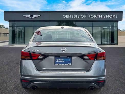 Used 2022 Nissan Altima 2.5 SR image 6