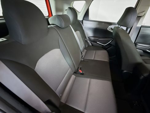 Used 2022 Kia Soul LX image 32