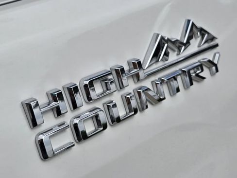 Used 2022 Chevrolet Silverado 3500 High Country AWD/4WD image 13
