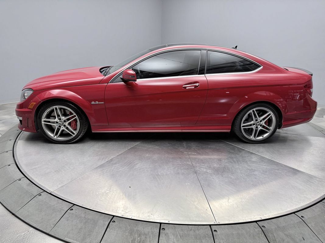 Used 2012 Mercedes-Benz C 63 AMG Coupe image 7