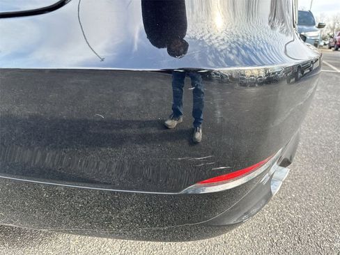 Used 2010 BMW 528i Sedan image 32