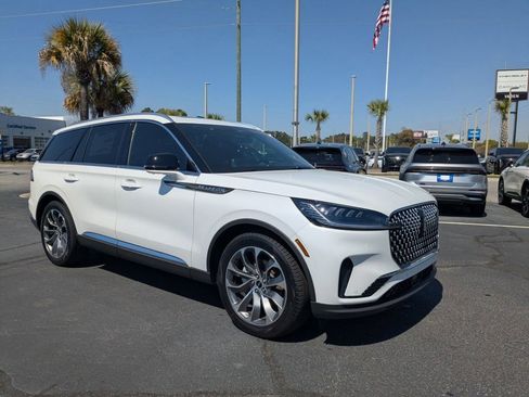 New 2026 Lincoln Aviator Reserve image 2