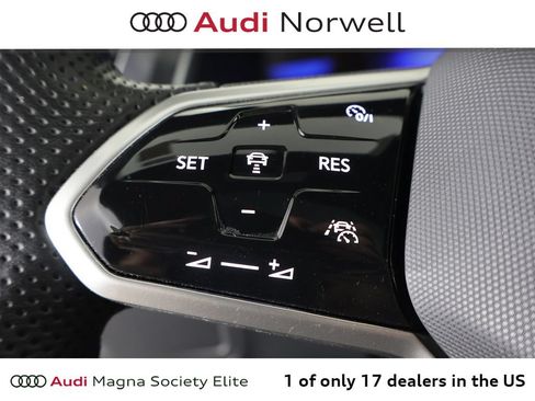 Used 2024 Volkswagen Tiguan SE R-Line AWD/4WD image 23