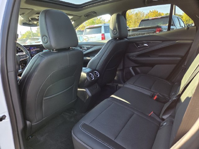 Used 2024 Chevrolet Blazer EV LT AWD/4WD image 15