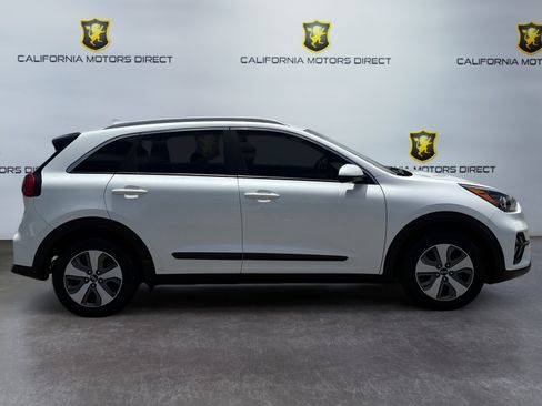 Used 2021 Kia Niro LX FWD image 6