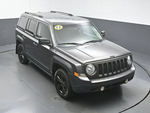 Used 2015 Jeep Patriot Sport FWD image 38