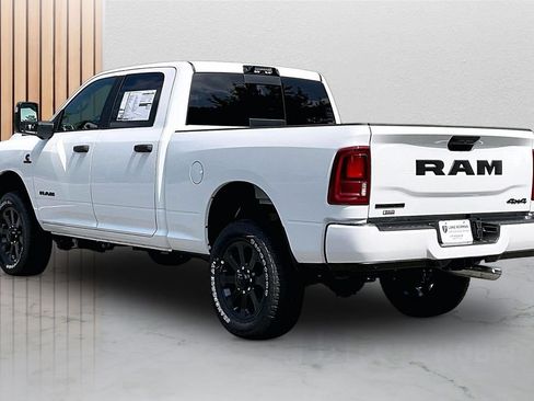 New 2026 RAM 2500 Big Horn AWD/4WD image 7