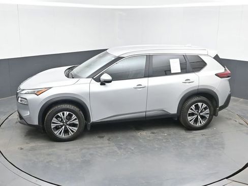 Used 2022 Nissan Rogue SV FWD image 33