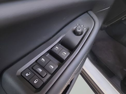 New 2026 Jeep Grand Cherokee L Limited image 11