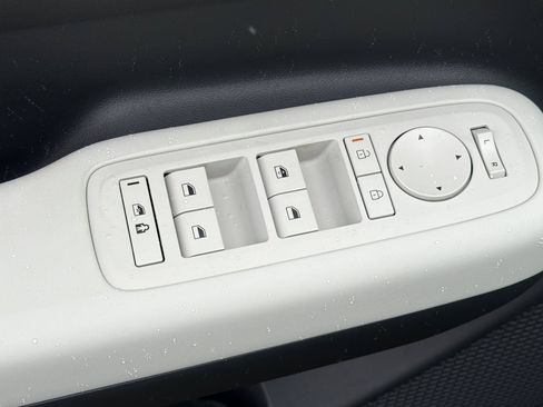 New 2026 Hyundai Santa Fe SE image 12