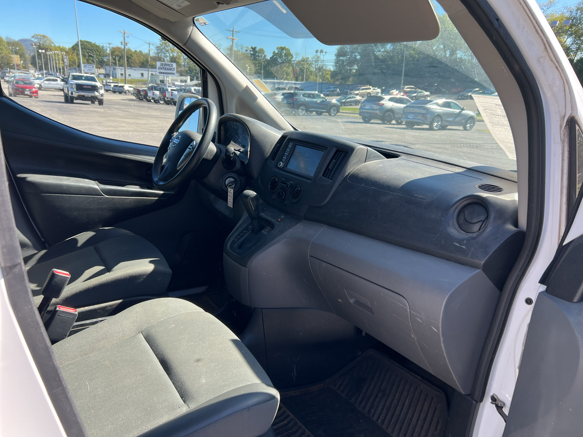 Used 2020 Nissan NV200 SV FWD image 9