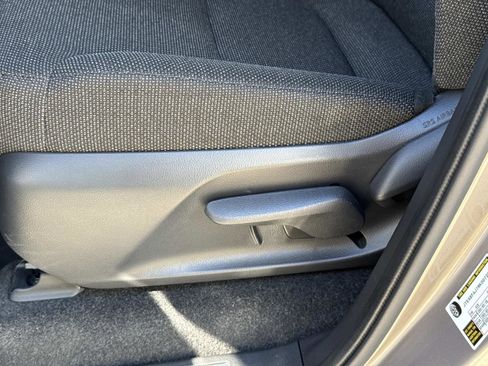 Used 2024 Toyota Land Cruiser image 20