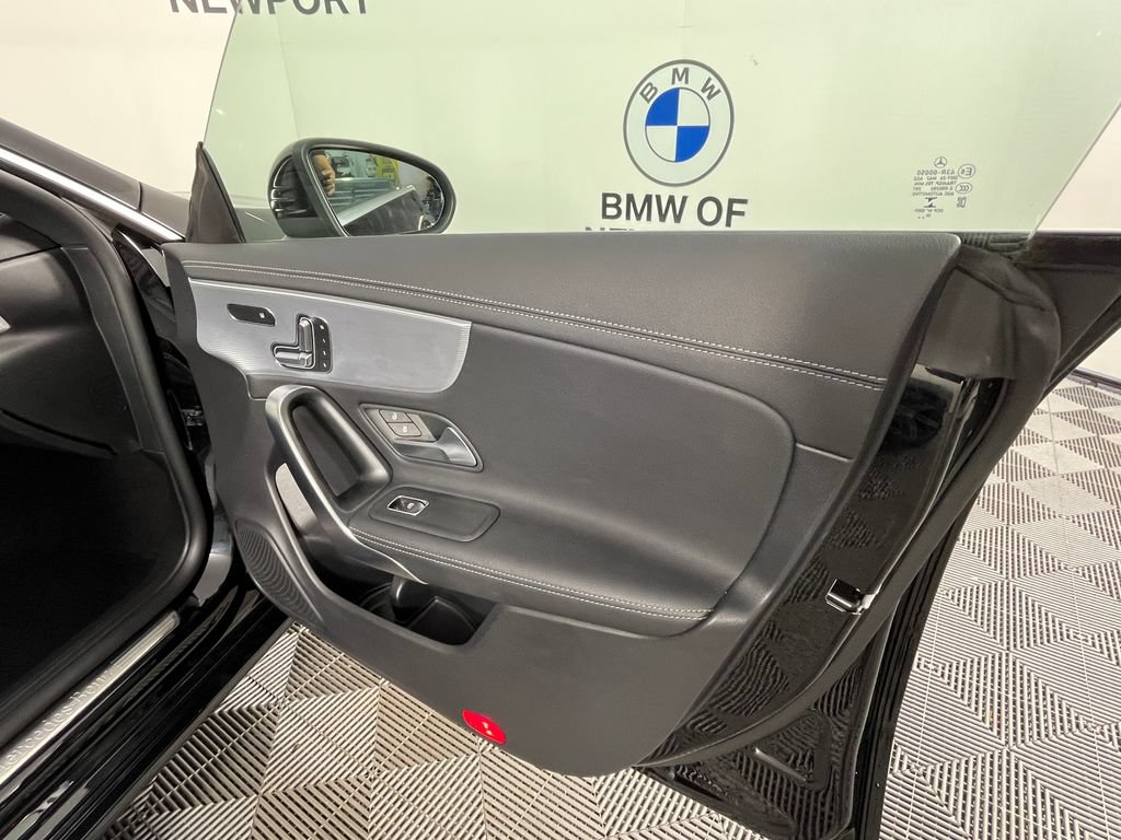 Used 2021 Mercedes-Benz CLA 250 4MATIC image 21