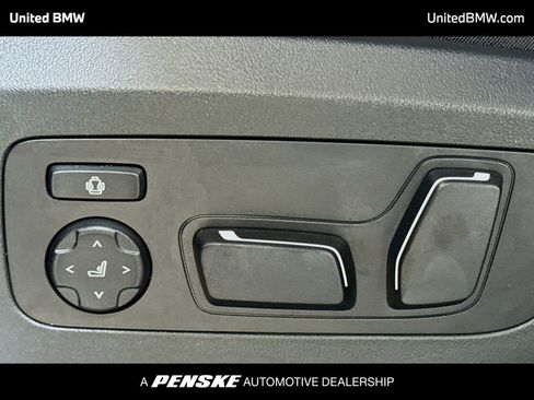 Used 2025 BMW X3 xDrive30 w/ Premium Package AWD/4WD image 4