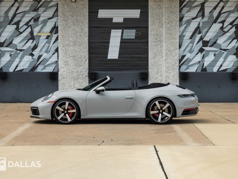 Used 2022 Porsche 911 Carrera S w/ Sport Package RWD image 7
