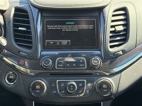 Used 2016 Chevrolet Impala LTZ image 17