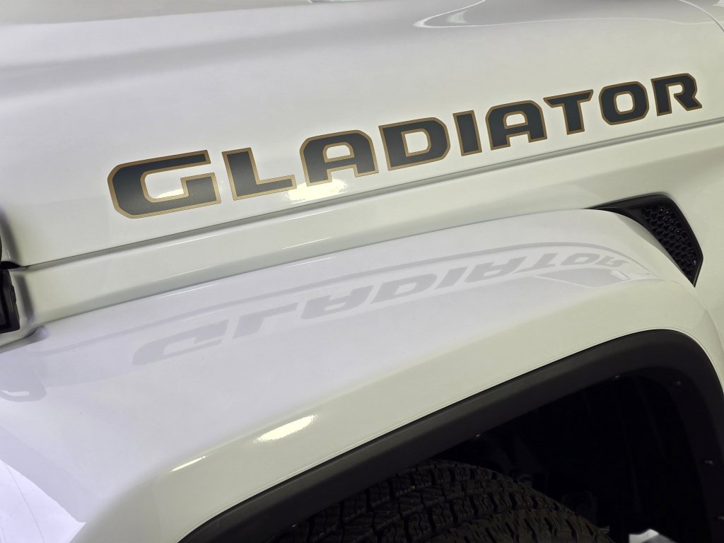 New 2026 Jeep Gladiator Sport AWD/4WD image 14