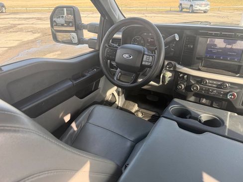 Used 2023 Ford F350 XL w/ FX4 Off-Road Package image 27