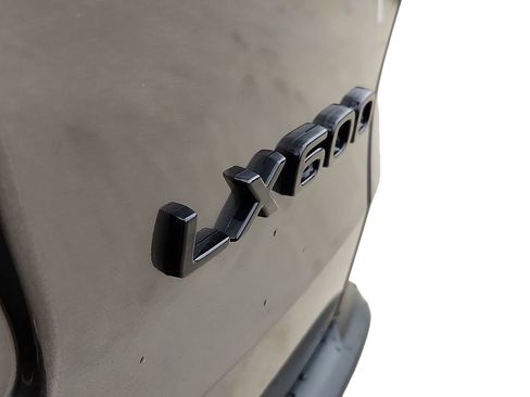 Used 2025 Lexus LX 600 4WD w/ Luxury Package image 30