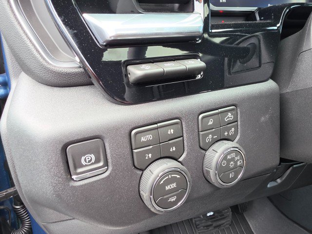 New 2026 Chevrolet Silverado 2500 High Country w/ High Country Premium Package AWD/4WD image 40