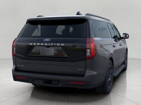 Used 2026 Ford Expedition Max Active AWD/4WD image 9