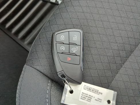 New 2025 Chevrolet Silverado 1500 LT image 29