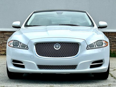 Used 2012 Jaguar XJ L Supercharged image 5