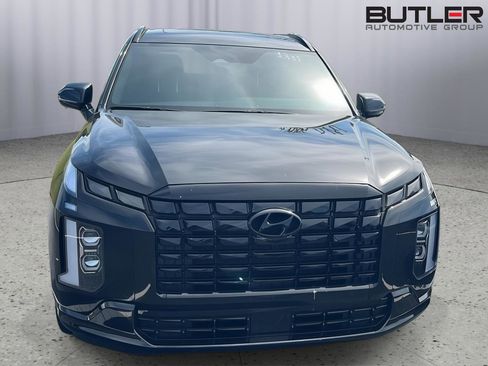 Used 2025 Hyundai Palisade Calligraphy image 4